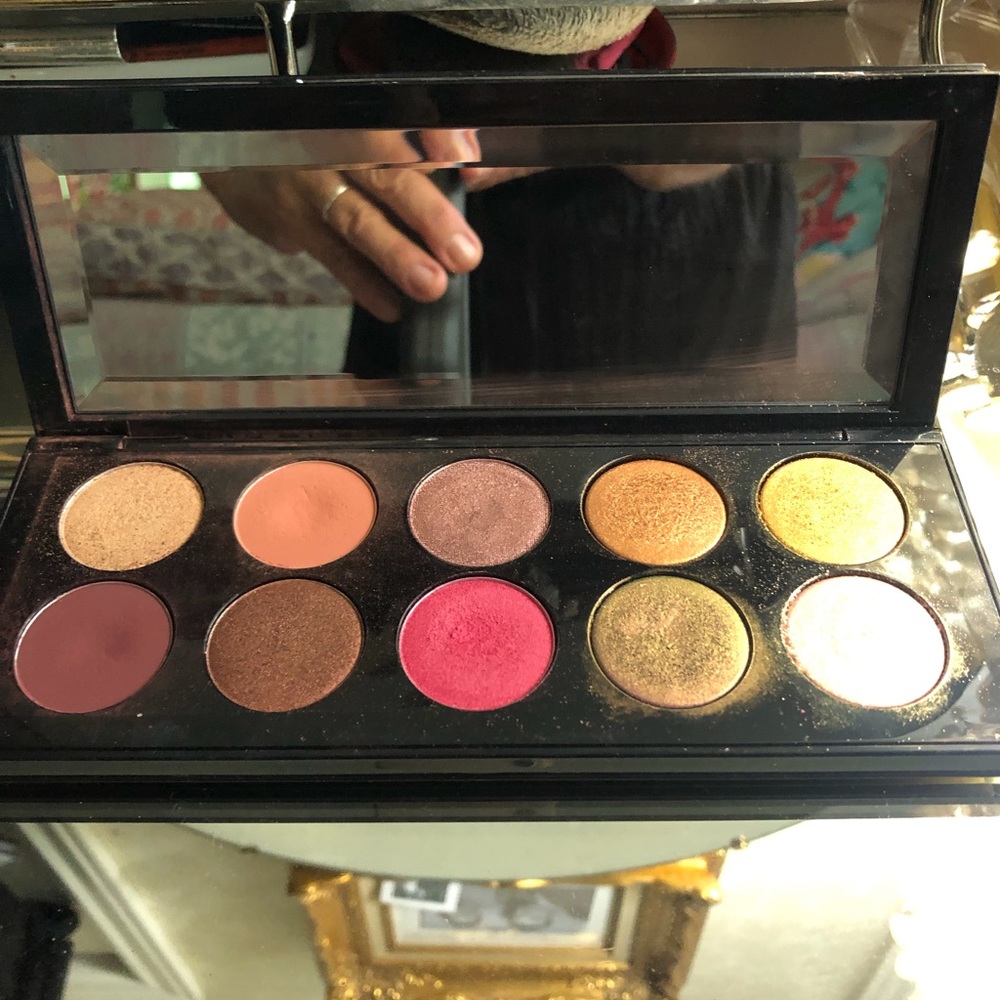 Pat McGrath palettes x 3 note: it has been split